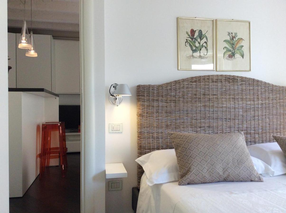 La Loggia Apartment Chiavenna Exterior photo